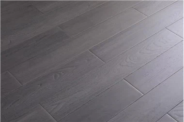 Σκούρο τσιμεντένιο γκρι